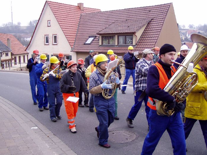 spgm-1.4.4/gal/Faschingsumzug_Merchingen_2005/fasching_05_06.jpg