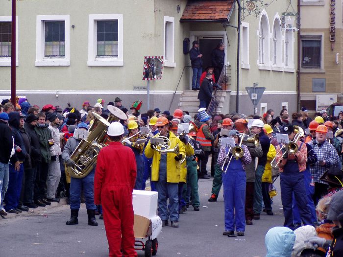 spgm-1.4.4/gal/Faschingsumzug_Merchingen_2005/fasching_05_10.jpg